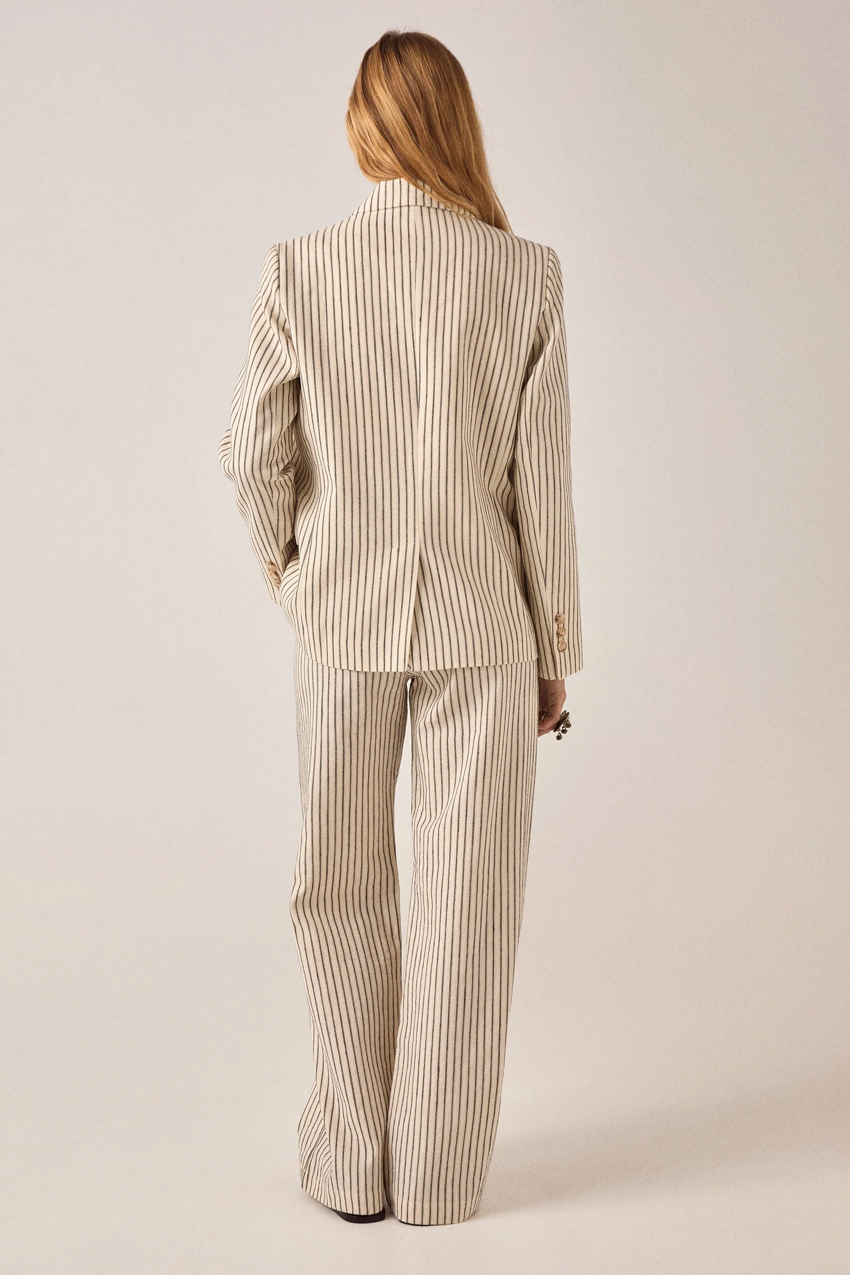 Bobby Blazer - Image 4