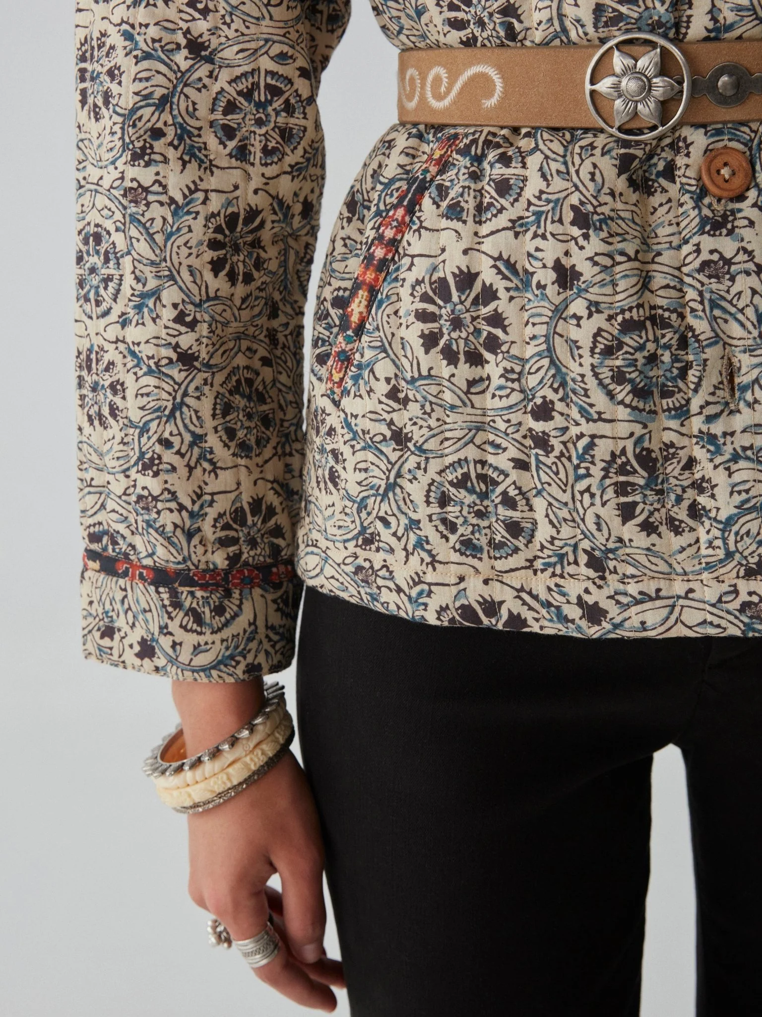 Anoushka Jacket - Image 3