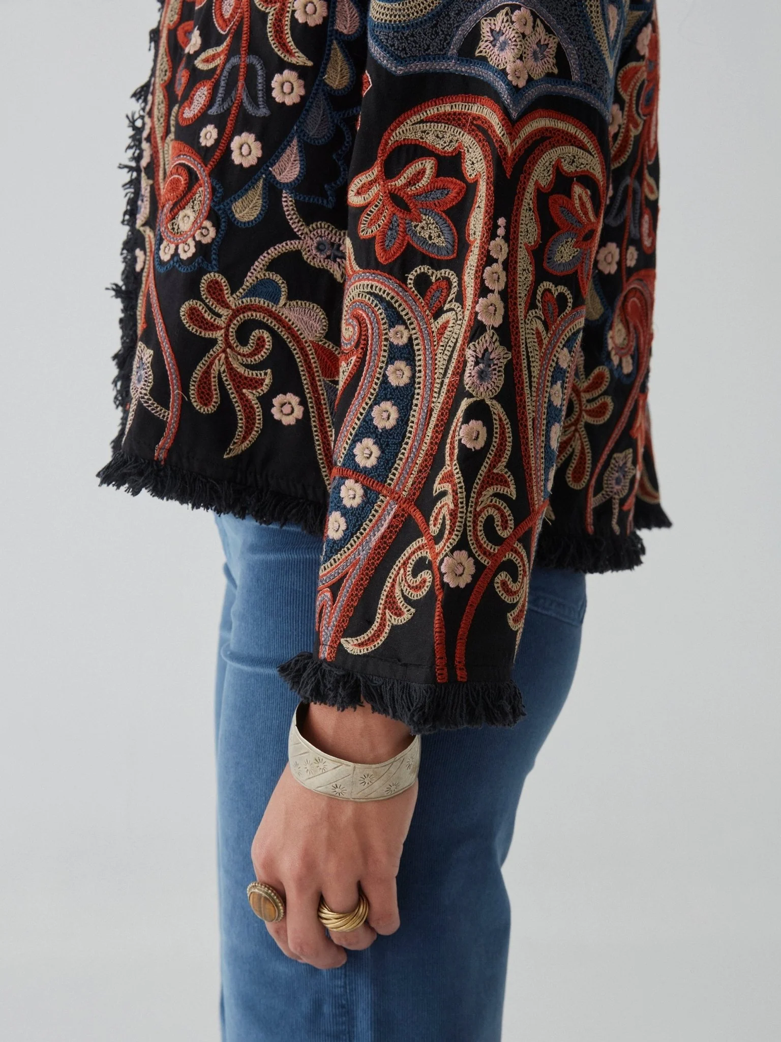 Suresh Jacket - Image 7